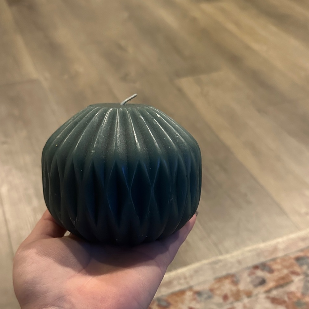 Elegant Green Candle - Home Accent